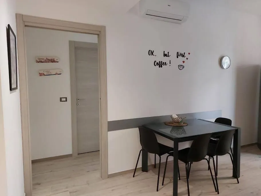 Apartment Titti'S House - Parcheggio Custodito In Garage Gratis Genoa